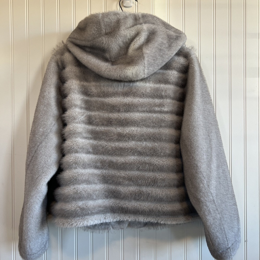 Grey Faux Fur Ribbed Half Zip Hoodie Pullover Jacket Silver Gray Plush Coat - Picture 5 of 10